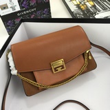 Новая модель с коробкой (кожа с ворсом) Ji Jia gv3 — это новая модель от Givench