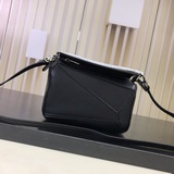 I Loewe you Рождественская звезда, безумно популярная модель mini 0uzzle, очаров