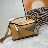 Loe*we популярная модель 0uzzle small#новые цвета в наличии, небольшая сумка с г
