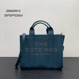 MJ Тоут-баг из кожи с текстурой личи - MARC JACOBS - the traveler tot.