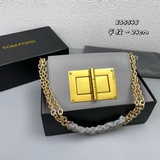Сумка Tom Ford, новая модель — гладкая текстура, полностью из кожи, с поворотной