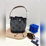 Сумка-ведро Tory Burch - новейшая модель из бутика, изготовлена по индивидуально