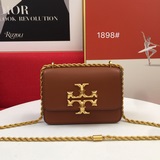 Новая модель сумки Tory Burch с металлической цепочкой уже в продаже. Модель, ан