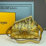 【Комплект】 В коллекции Fendi by Versace представлена еще одна великолепная интер
