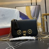 Versace/Вансэцзе 2023 осенне-зимняя коллекция женских сумок, изготовлена из кожи