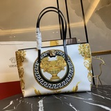 Новая сумка для покупок от Versace! Очень практичная! Высококачественная оригина