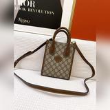GG Retro mini tote. Я очень рад, что смог приобрести эту мини-сумку первой в Инт