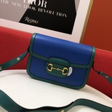 Цветная кожаная сумка 1955 horsebit bag с ретро-пряжкой, ретро-стиль Gucci, диза