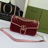 443497 Вы уже приобрели эту восхитительную сумку Gucci? Серия GG Marmont, элеган