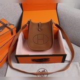 Evelyne mini Универсальная летняя модель для прогулок по городу. Evelyne mini Им