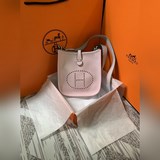 Evelyne mini Универсальная летняя модель для прогулок по городу. Evelyn mini tog