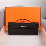 Сумка Hermes с отпечатком ладони в наличии. Полностью изготовлена из стали, не р