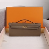 Сумка Hermes с отпечатком ладони в наличии. Полностью изготовлена из стали, не р