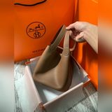Фотография picotin lock 18 см с золотой застежкой. Продуктовая корзина — лучший 