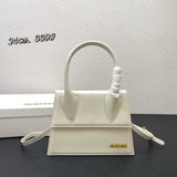 Коробка (24 см) Jacquemus Le Grand Chiquito, большой размер.
