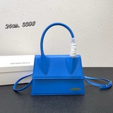 Коробка (24 см) Jacquemus Le Grand Chiquito, большой размер.