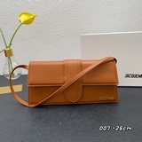 Сумка под мышку Jacquemus Le Cienture Bello bagC.