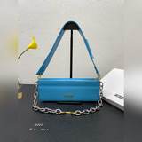 Сумка Jacquemus* Новая сумка LeVague с цепочкой под мышкой. Уникальный дизайн су