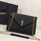 86032#Оригинальная фурнитура, размеры 31x20x6 см. Saint Laurent M.
