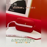 Еще одна новая модель сумки для фотоаппарата из стеганой кожи, с большим объемом