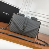 Sain Laurent – модная и стильная модель высотой 24 см, идеально подходящая для у