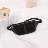 yslclassic Черный кожаный поясной и нагрудный чехол. Изготовлен из кожи высшего 