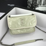 Оригинальные сумки Saint Laurent в наличии! Сумка с клапаном и логотипом на пере
