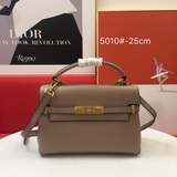 Sain Laurent Arisysl, новейшая модель Saint Laurent： 5010, с использованием импо