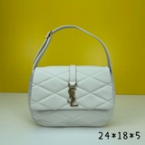 Новая поставка Серия le 57 с простеганными сумками под мышками. В наши дни без т