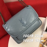 Эксклюзивный заказ s0 1001 маленький, 1002 большой. Такая же модель, как у «Демо