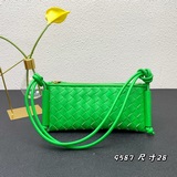 B-якори, вязаная сумка под мышку. Самая вместительная сумка под мышку с классиче
