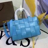 Высокое качество оригинальной кожи Популярная во всем мире сумка Bottega Veneta 
