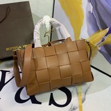 Высокое качество оригинальной кожи Популярная во всем мире модель Bottega Veneta