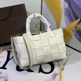 Высокое качество оригинальной кожи Популярная во всем мире модель Bottega Veneta