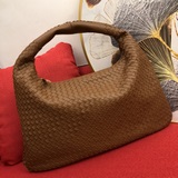 Популярная во всем мире модель Bottega Veneta Marie была представлена в блоге и 