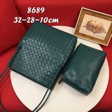 Оригинальная сумка Bottega Veneta в новом дизайне сохранила характерную для BV л