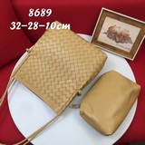Оригинальная сумка Bottega Veneta в новом дизайне сохранила характерную для BV л