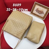 Оригинальная сумка Bottega Veneta в новом дизайне сохранила характерную для BV л
