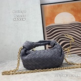 Новая модель матовой цепочки Jodie от BV на осень-зиму. Mini Jo от Bottega Venet