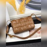 Новый дизайн от известного дизайнера Bottega Veneta, Дабиэля Ли. Модный плетеный