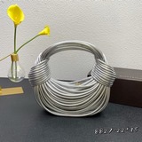 Ланч-бокс для лапши. Ланч-бокс из кожи быка был заменен на ланч-бокс из специаль
