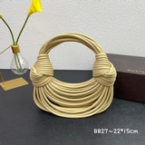 Ланч-бокс для лапши. Ланч-бокс из кожи быка был заменен на ланч-бокс из специаль