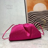 Bottega Veneta Большая сумка Cloud Самая популярная сумка Cloud 2023 года.