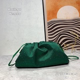 Bottega Veneta Большая сумка Cloud Самая популярная сумка Cloud 2023 года.