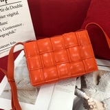 Новый дизайн от известного дизайнера Bottega Veneta, Дабиэля Ли. Модный плетеный