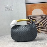 Новая осенняя модель сумки «Полумесяц акулы» от BV! Теленая кожа в сочетании с м