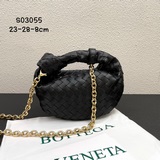 Новая осенне-зимняя модель цепочки Jodie от Bottega Veneta. Мини-модель Jodi от 