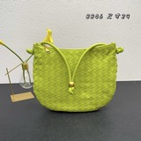 Сумка Turn bag, плетеная, подмышечная, полукруглая, двухсторонняя, с классически