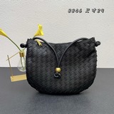 Сумка Turn bag, плетеная, подмышечная, полукруглая, двухсторонняя, с классически