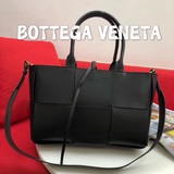 Популярная во всем мире модель Bottega Veneta Marie была представлена в блоге, и